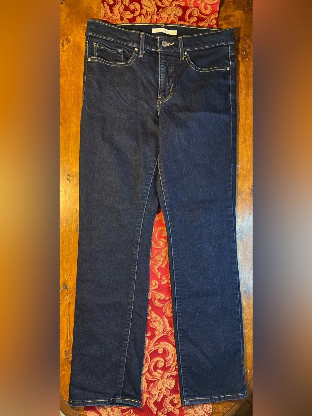 Levi's 314 Women's Dark Blue Shaping Straight-Leg Jeans Sz 30 (10)
